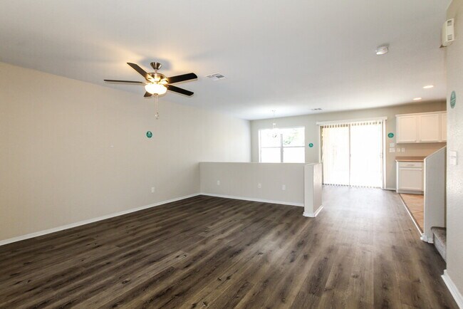 Building Photo - 17037 W Marshall Ln