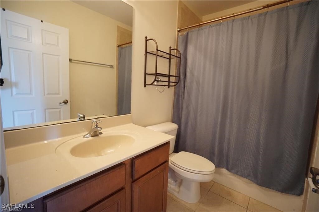 Primary Photo - 9774 Roundstone Cir