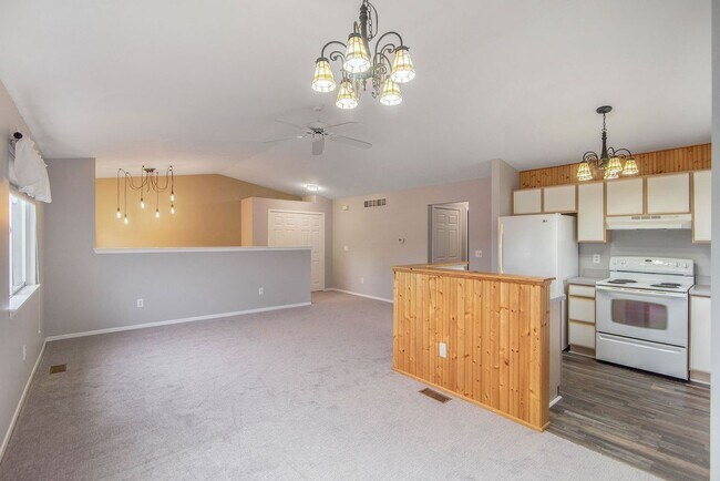Foto del edificio - 9527 Greenfield Ct