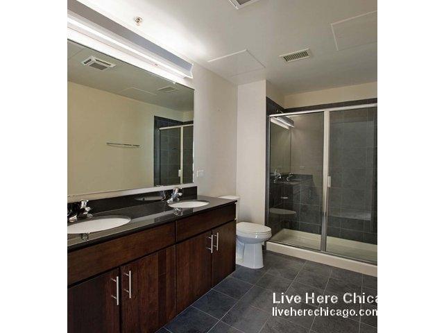 Foto principal - 440 W Erie St
