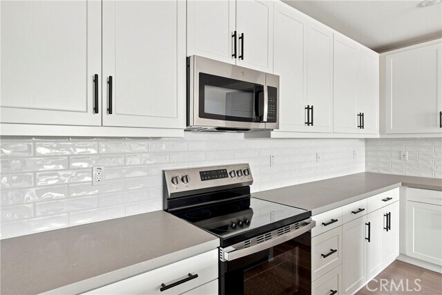 Building Photo - 12903 Paradiso Dr