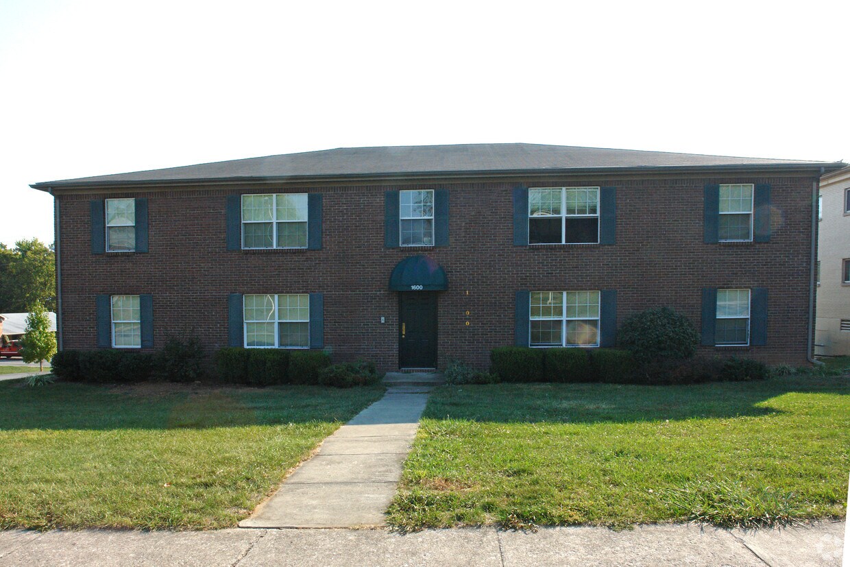 1600 Alexandria Dr, Lexington, KY 40504 Apartments in Lexington, KY