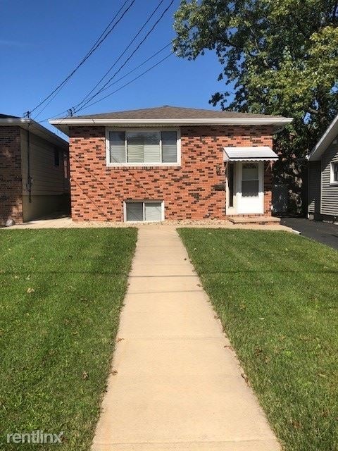Primary Photo - 421 E Moneta Ave
