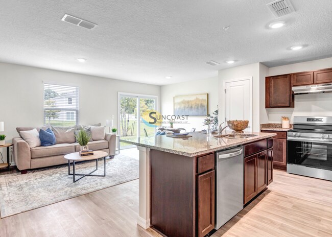 Foto del edificio - 6461 Sweetbay Ln