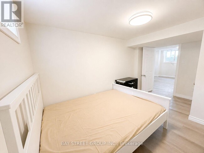 Building Photo - BSMT - 808 TENTH AVENUE