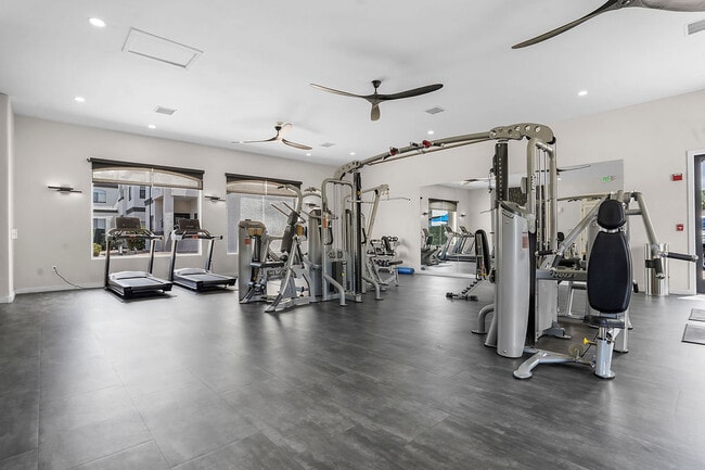 Building Photo - Broadstone Heights