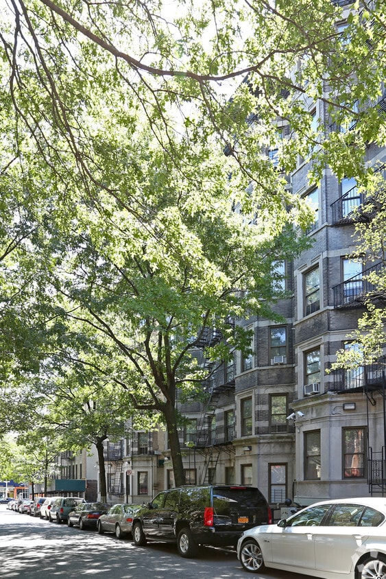 Building Photo - 402-420 W 148th St