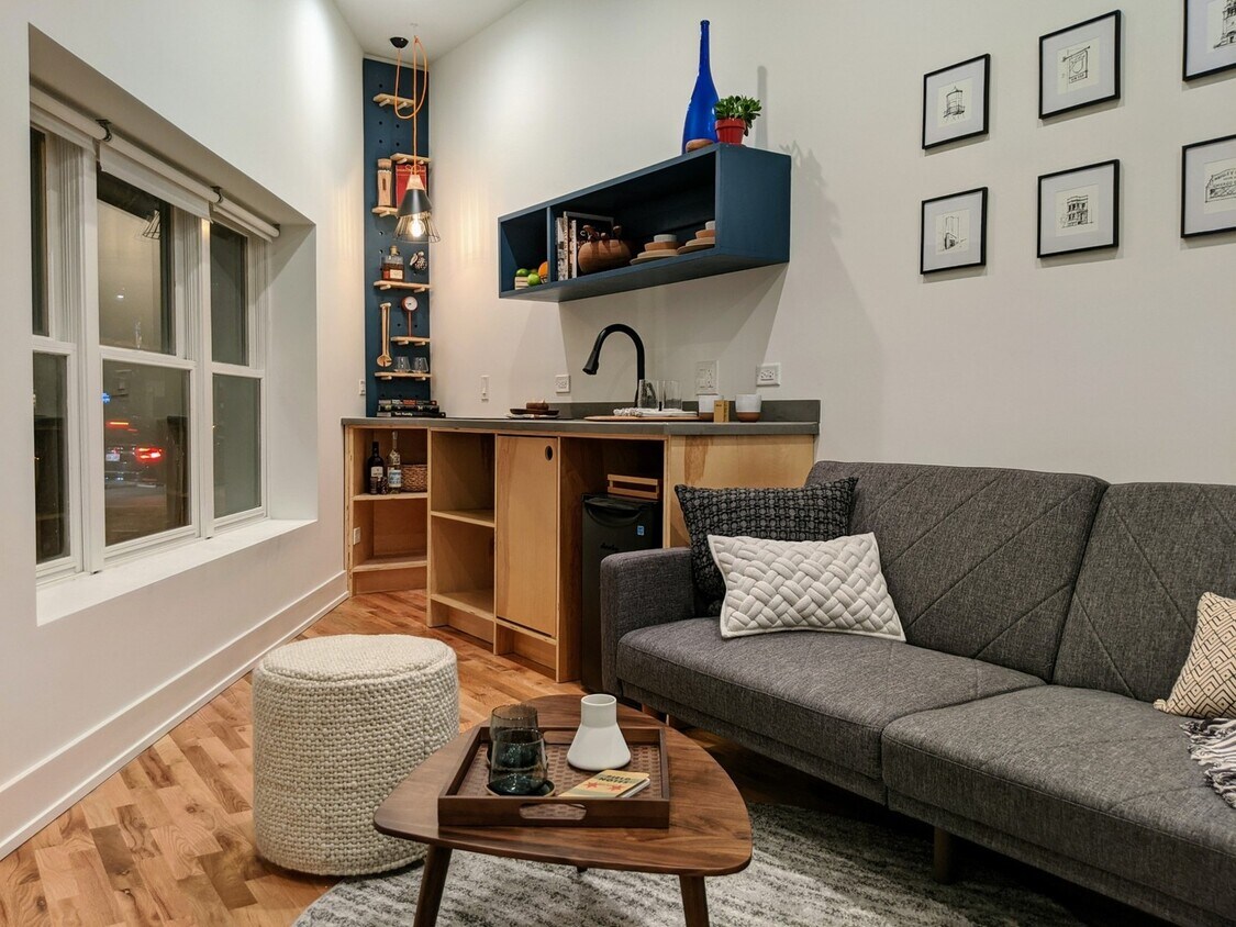 Foto principal - 532 N Ogden Ave