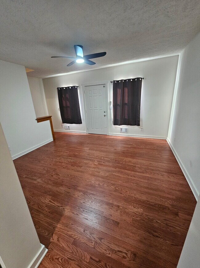 Foto del edificio - 2718 Pacific St