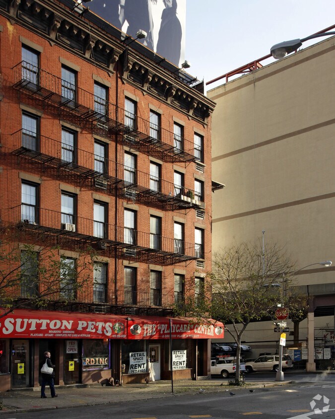 Foto del edificio - 313 E 60th St