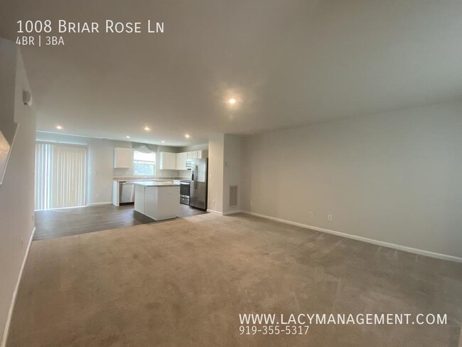 Building Photo - 1008 Briar Rose Ln