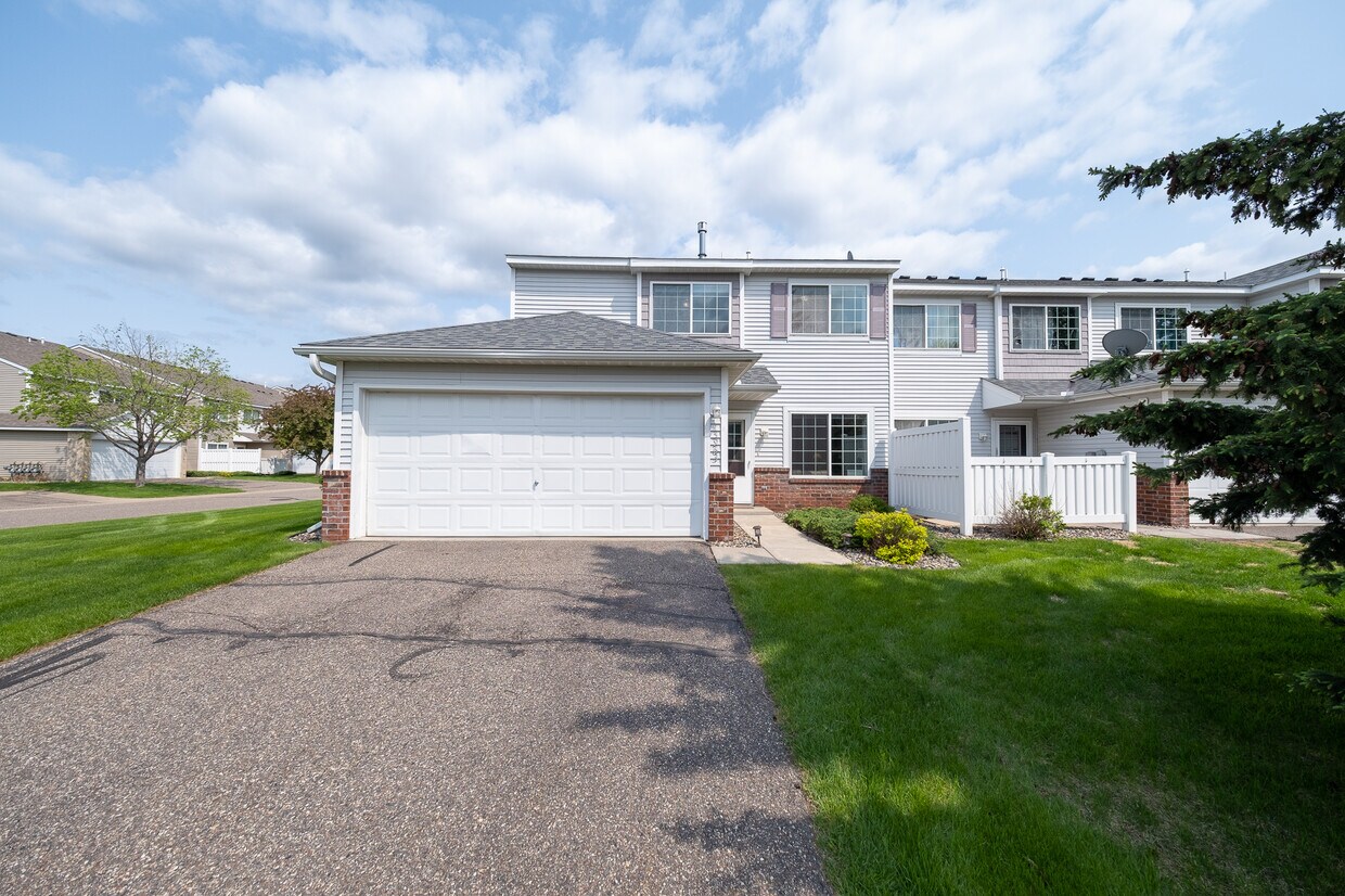 Foto principal - 15963 Flotilla Trail