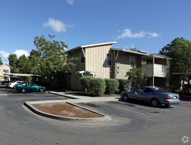 Foto del edificio - Stone Pine Meadow