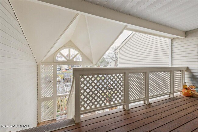 Foto del edificio - 8 White Oak Ct