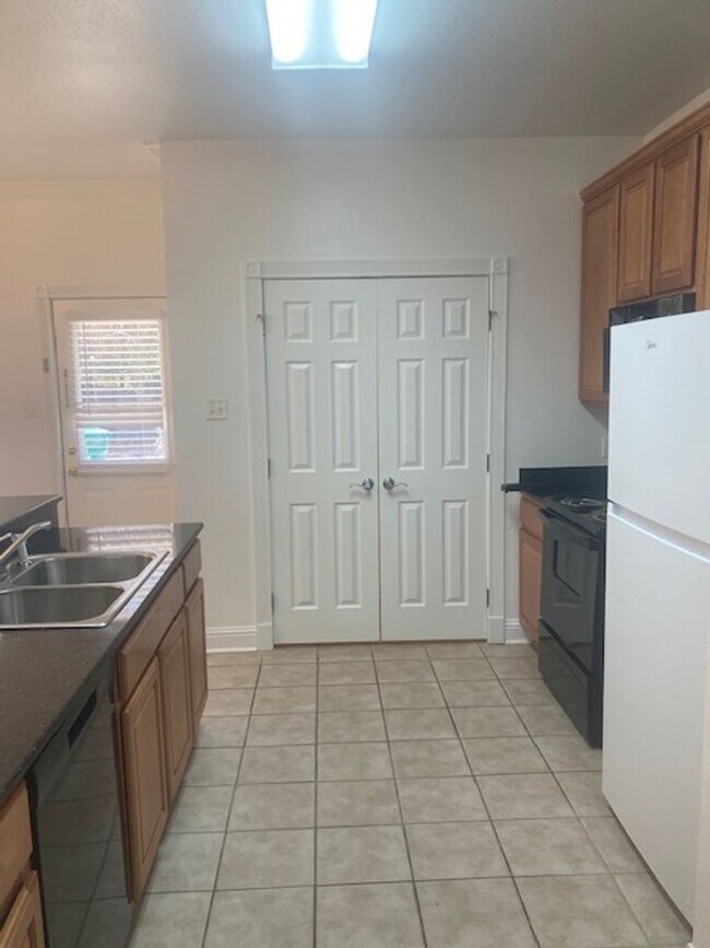 Foto del edificio - Gulfport 2 Bedroom