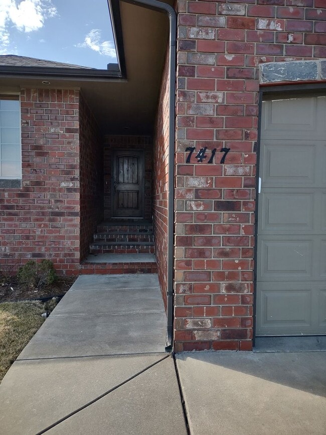 Foto del edificio - 7437/41 Summerside