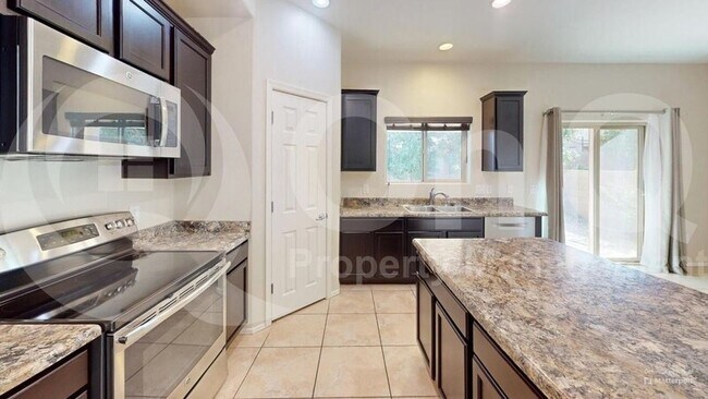 Foto del edificio - 8807 W Irongate Rd