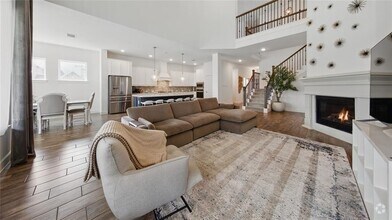 Building Photo - 2807 Kingly Pne Trl