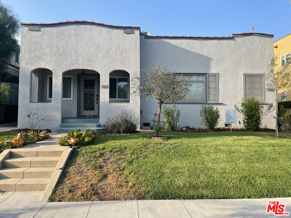 Foto principal - 5015 Edgewood Pl