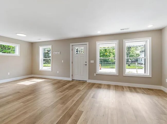 Foto del edificio - 313 N Van Dorn St