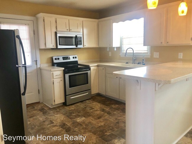 Building Photo - 3 br, 2 bath House - 1217 Newton Drive