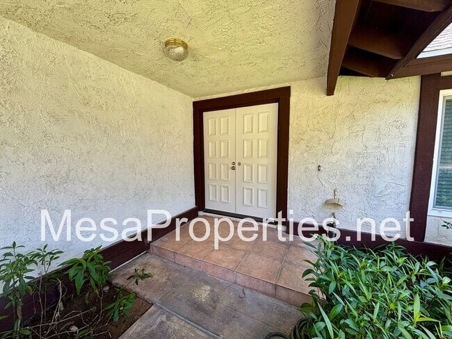 Foto del edificio - 12392 Whistler St