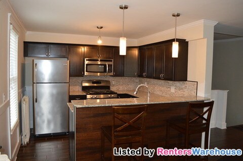 Building Photo - 2726 Colfax Ave S