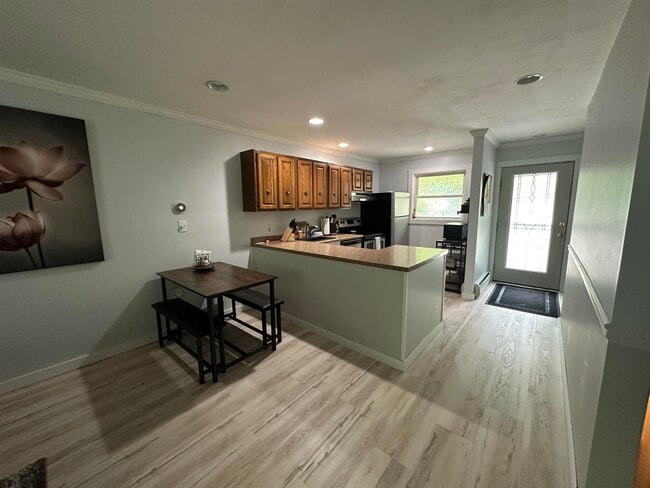 Foto del edificio - 60 Brookside Dr