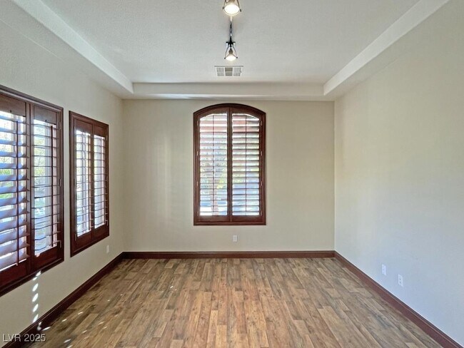 Foto del edificio - 12048 La Palmera Ave