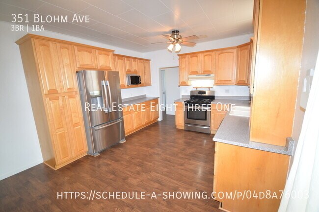 Building Photo - 351 Blohm Ave