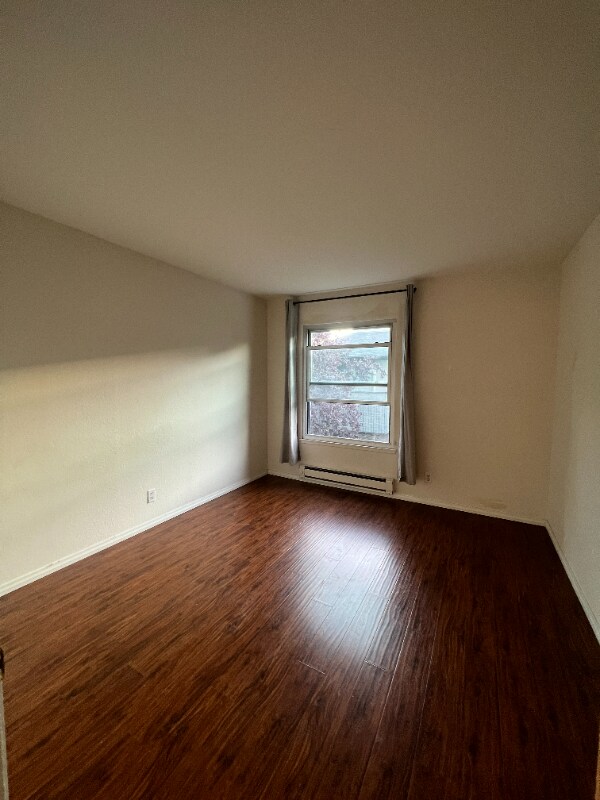 Building Photo - 213 Boardwalk Pl
