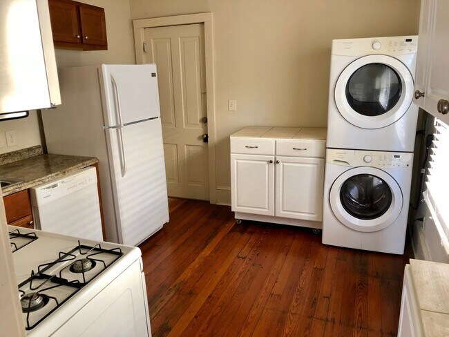 Foto del edificio - 2BR/1BA - Walk to Bayou St John