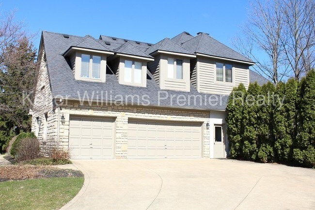 Building Photo - 8537 Stonechat Loop