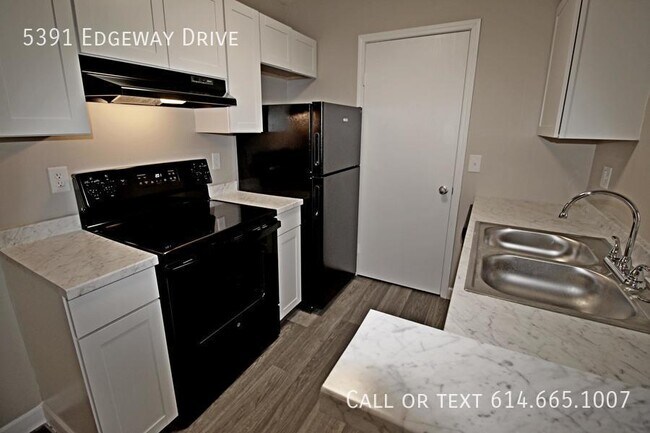 Building Photo - 5391 Edgeway Dr