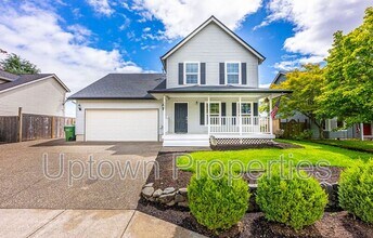 Building Photo - 753 SE Boysen Ln