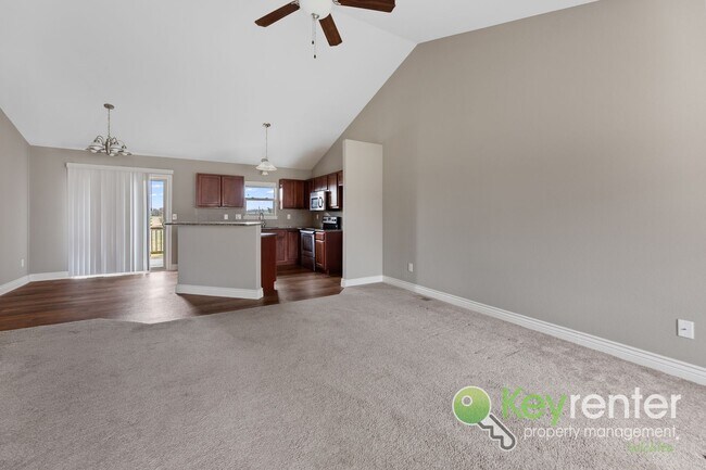 Building Photo - 2405-2407 E Coolwater St Duplex