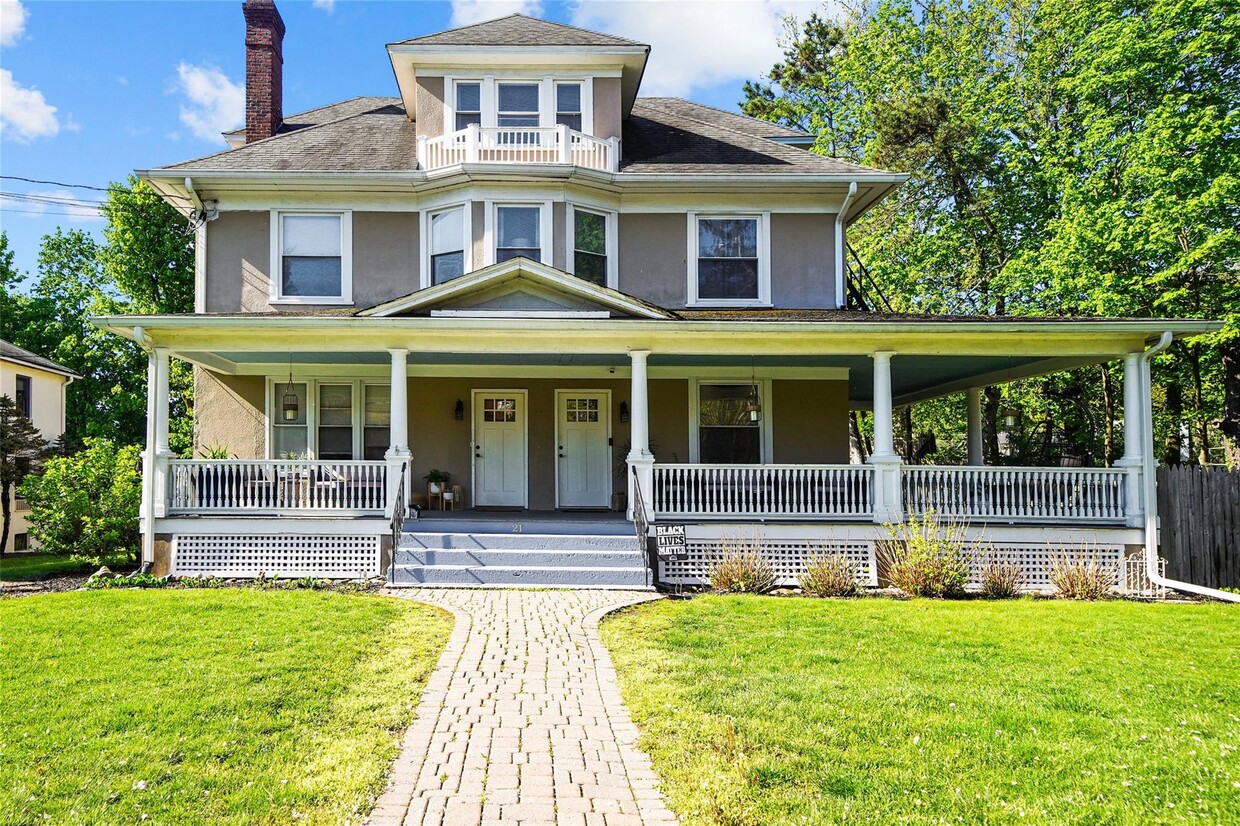 Primary Photo - 21 Cornelison Ave
