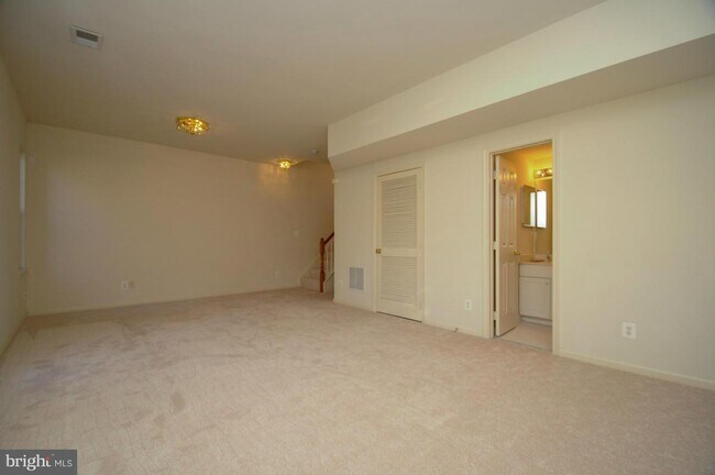 Foto del edificio - 214 Spencer Terrace SE