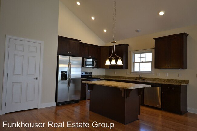 Foto del edificio - 4 br, 2.5 bath House - 130 Berwick Drive