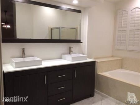 Foto del edificio - 3 br, 2 bath House - 615 Overlook Rd