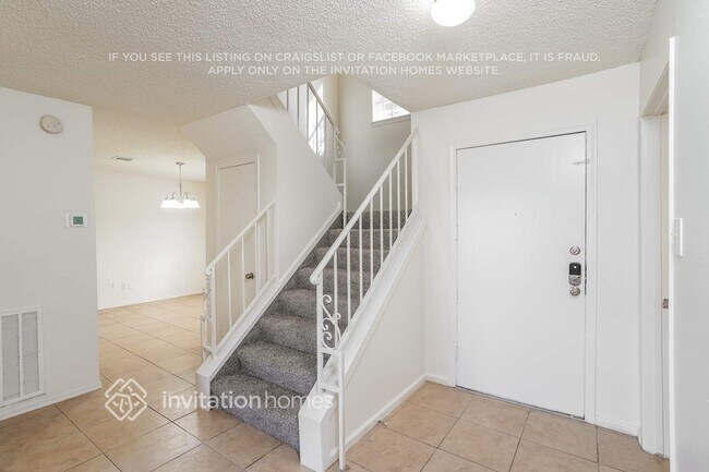 Building Photo - 9422 Cedar Point Cir