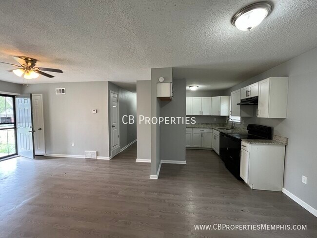 Foto del edificio - 3725 Dorado Cove
