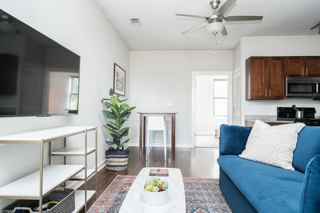 Foto del edificio - 1016 18th Ave S