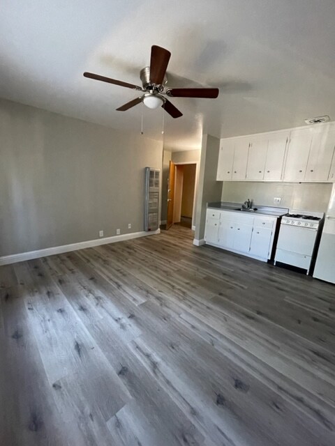 Foto del edificio - 5499 Claremont Ave