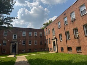 Building Photo - 319 Anacostia Rd SE