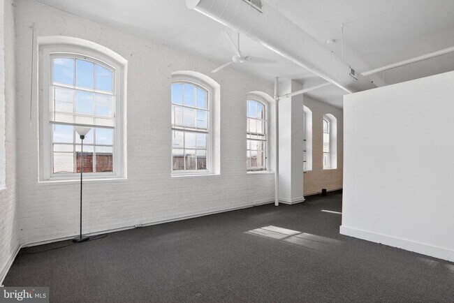 Foto del edificio - 408 Vine St