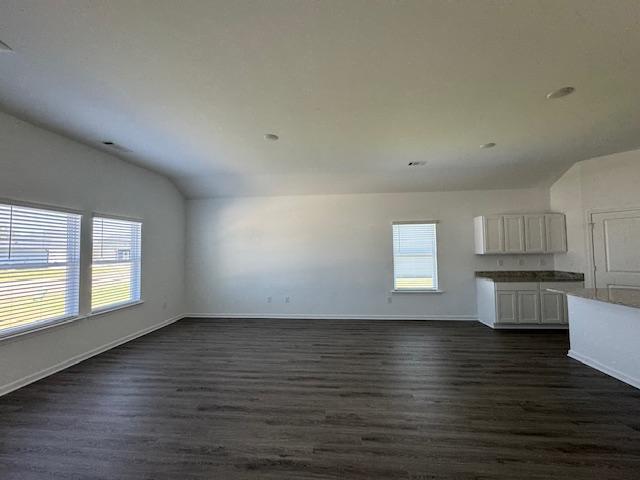 Foto del edificio - 110 Monroe Ct