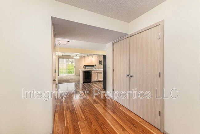 Foto del edificio - 4448 NE 83rd Terrace