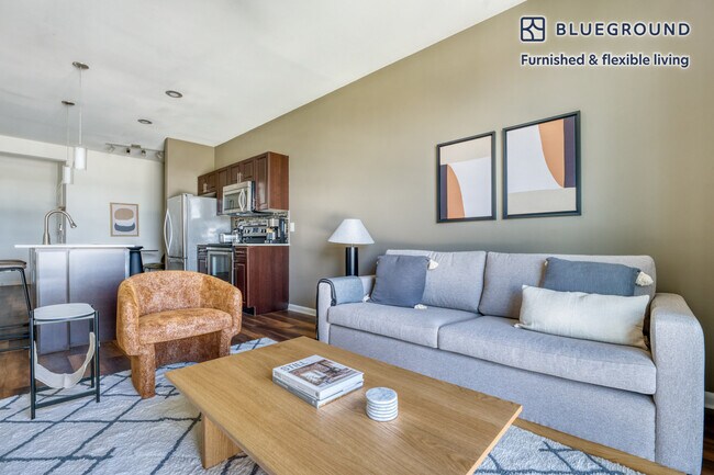 Foto del edificio - 11501 Century Oaks Terrace