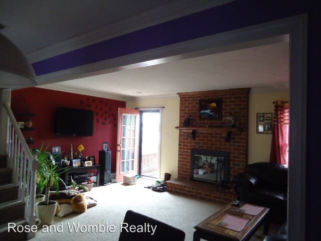 Building Photo - 2 br, 2.5 bath House - 1737 Volvo Pkwy.